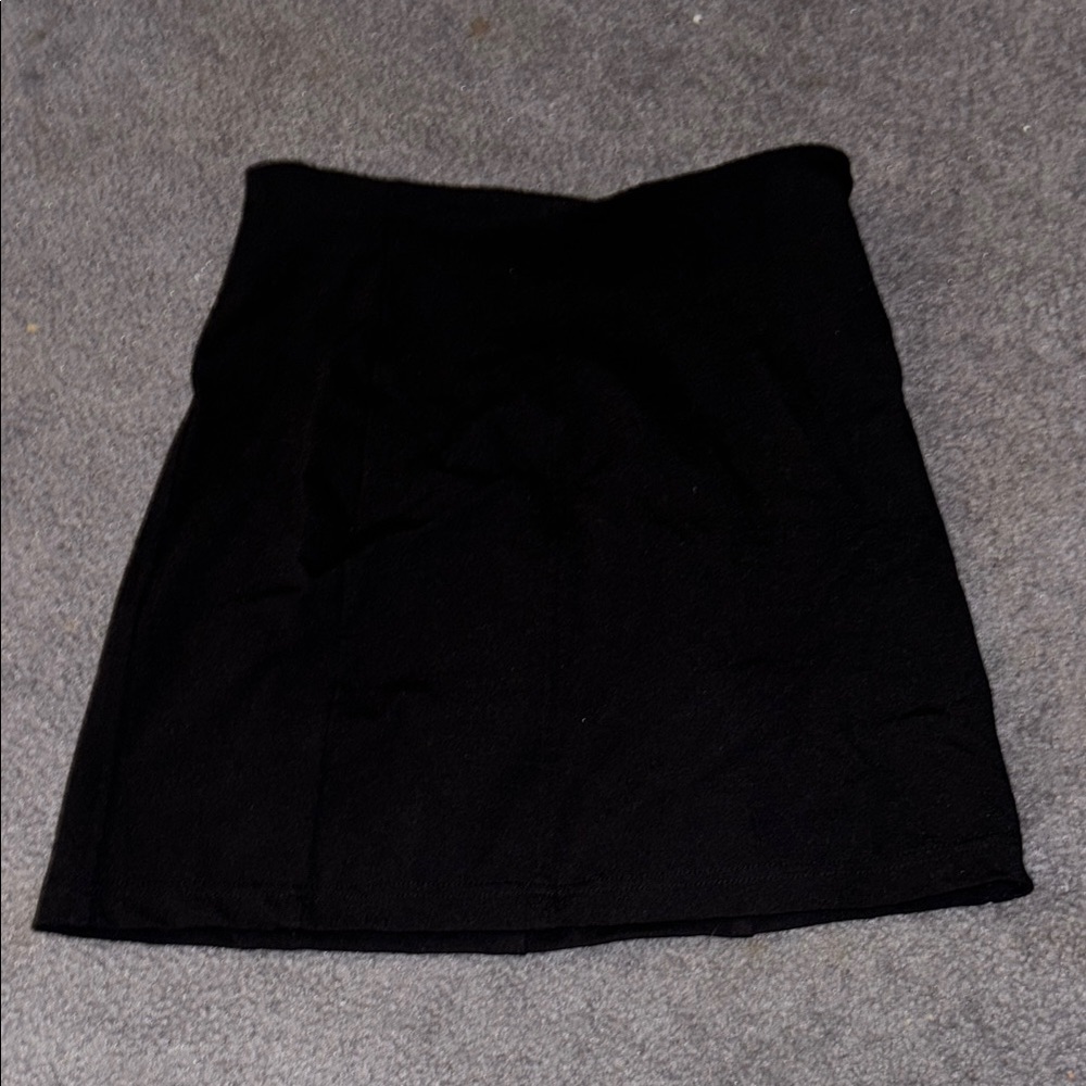 Basic Black Mini Skirt